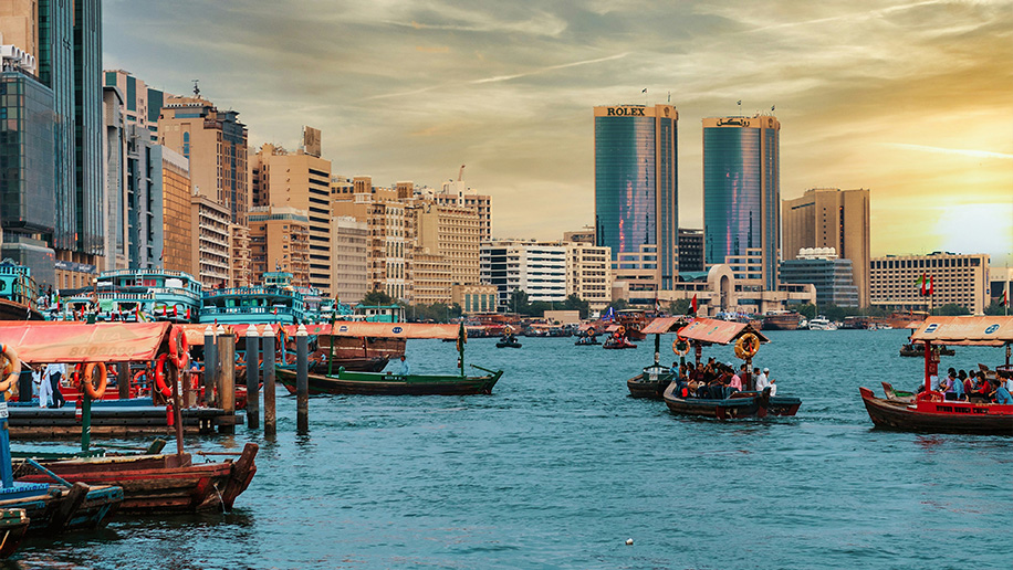 Photo of a hotel in DUBAI with pink skies in the background